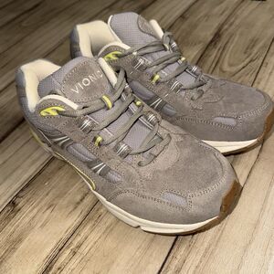 Vionic Womens 23 Walk Gray Suede Walking Shoes Sneakers 10 Wide